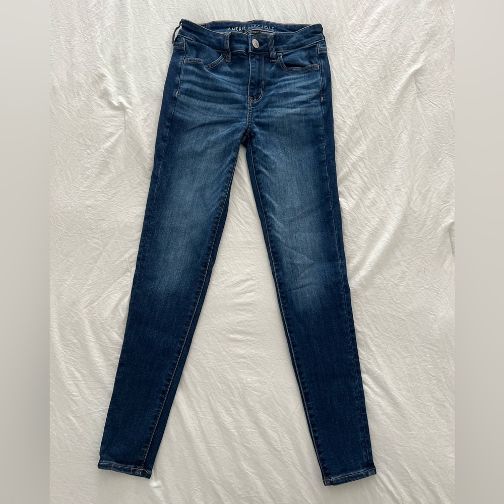 American Eagle Outfitters high rise skinny jegging jeans in size 2